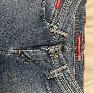 Guess Jean size 28
